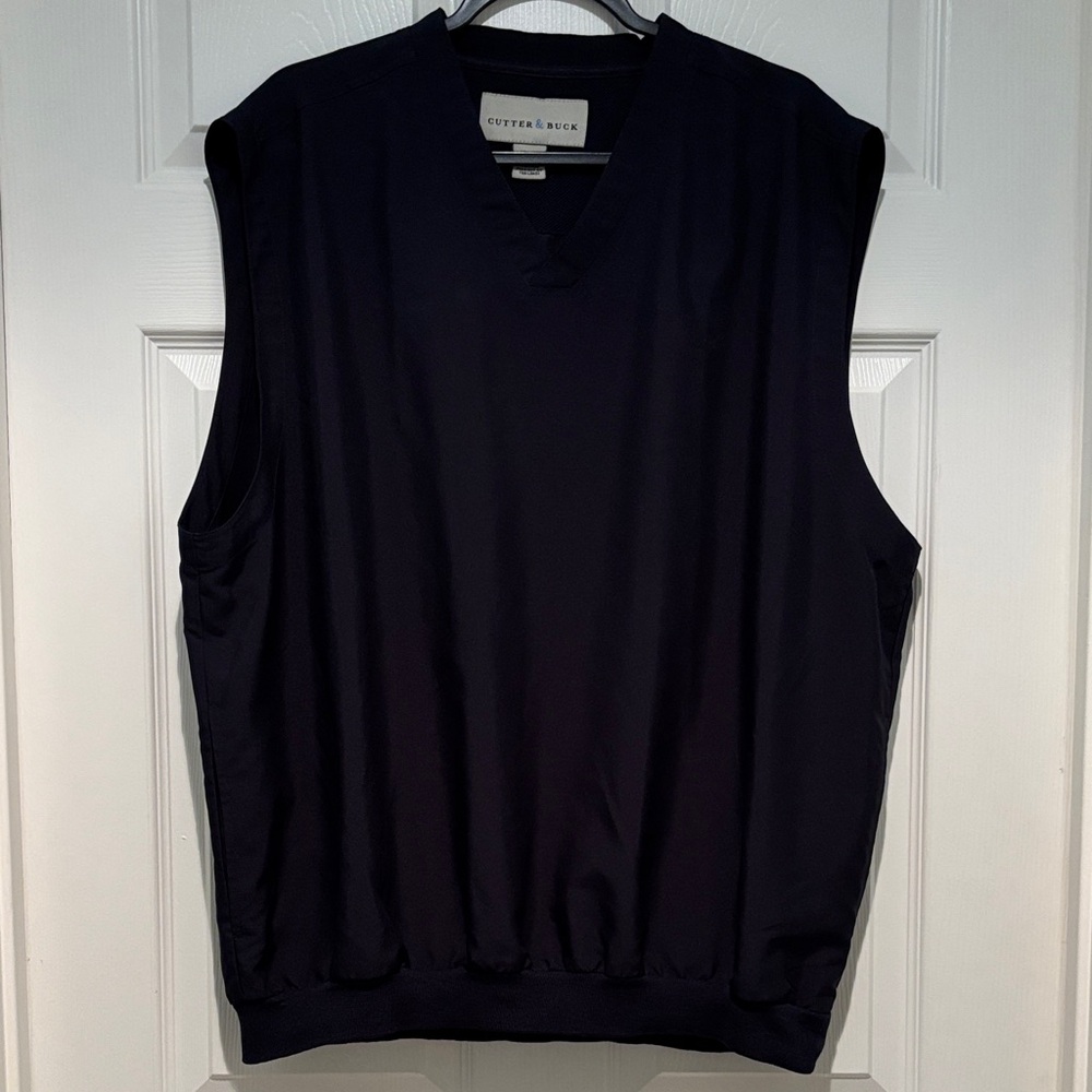 Men’s Cutter & Buck Sleeveless Golf Vest